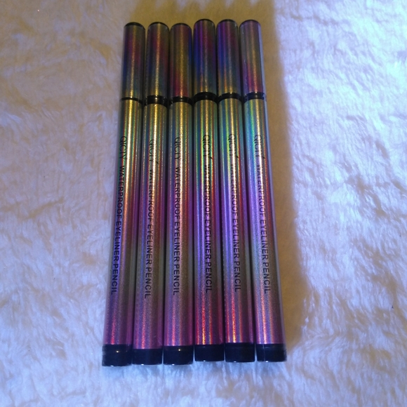 Eyeliners - Picture 5 of 6